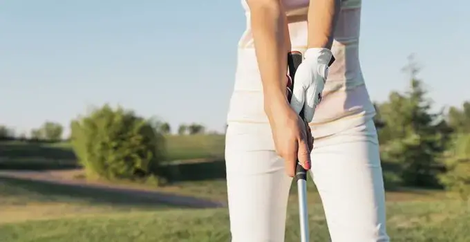 Which Hand Should Be Dominant in a Golf Swing?